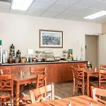 Quality Inn Downtown Convention Center